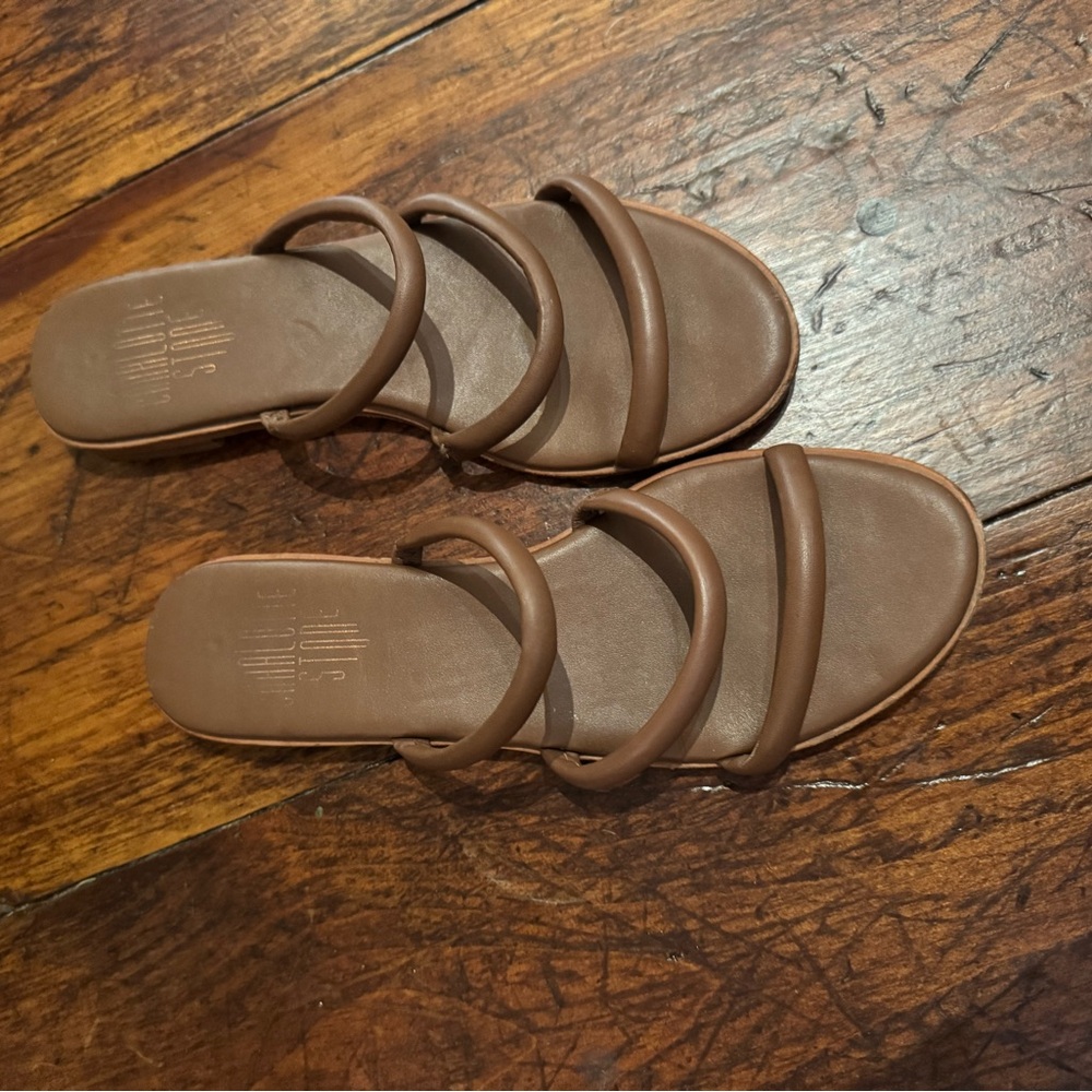 Charlotte Stone Bruna Slide